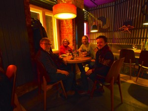 Teamet samlet til sushi